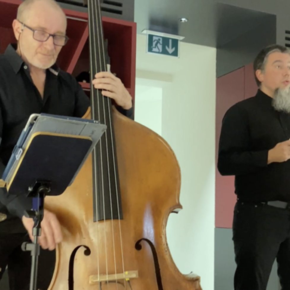 Lecture de La visee a lEspace 81 © Miguel Moura